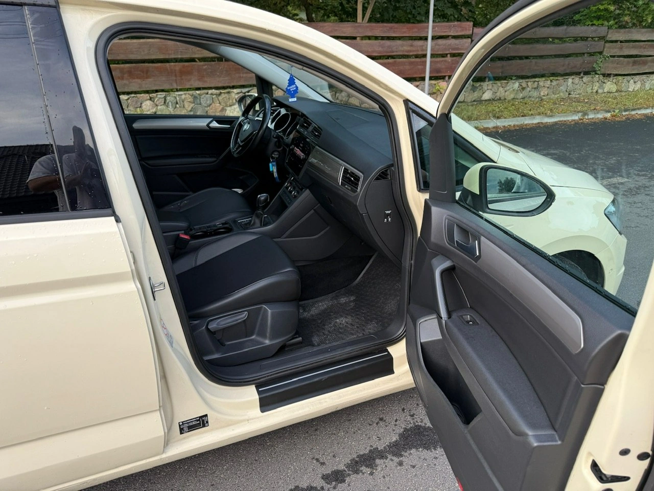 Volkswagen Touran - Zdjęcie 6