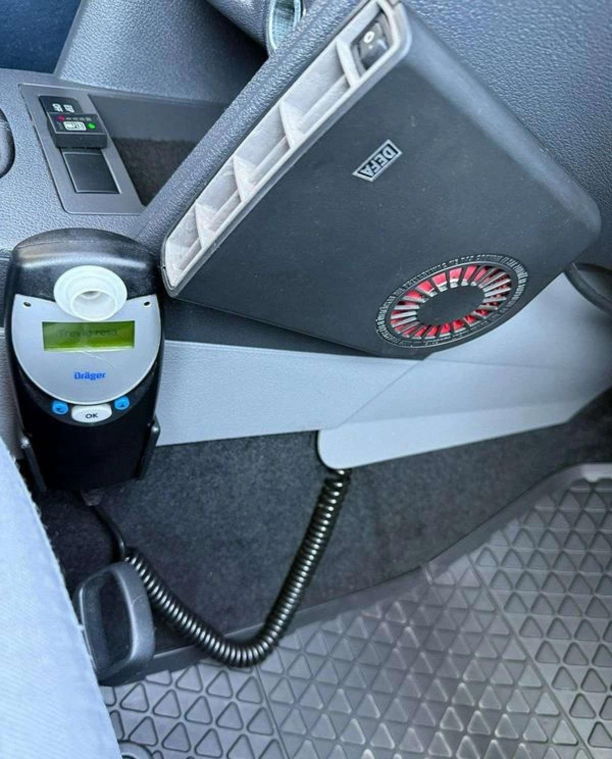 Volkswagen Caddy - Zdjęcie 27