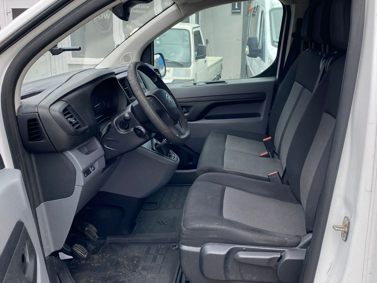 Citroën Jumpy - Zdjęcie 14