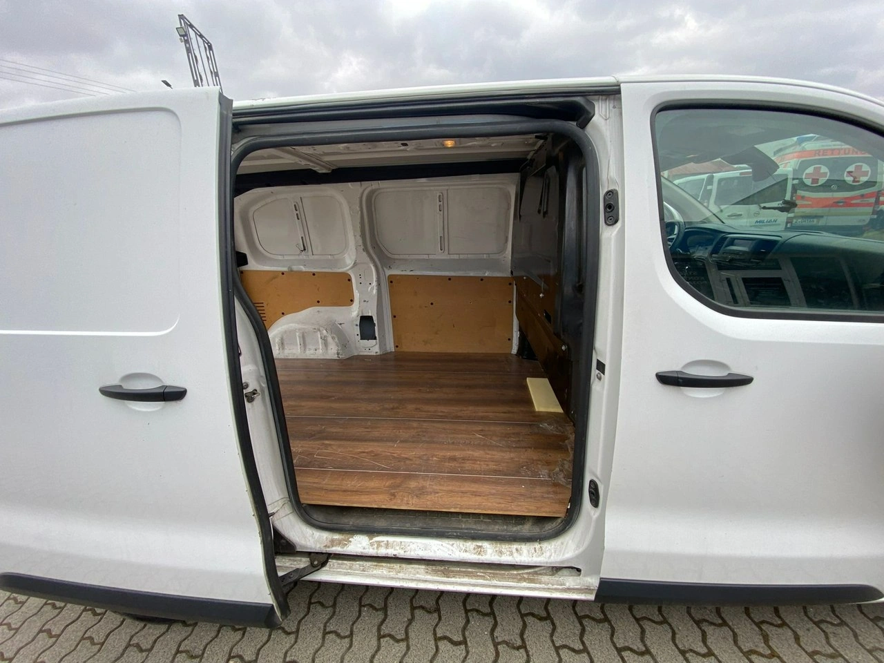 Citroën Jumpy - Zdjęcie 11