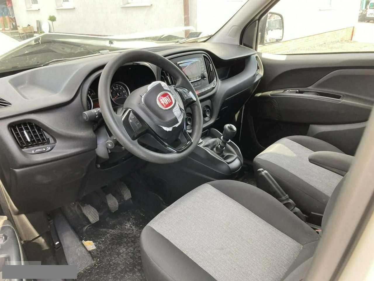 Fiat Doblo - Zdjęcie 12