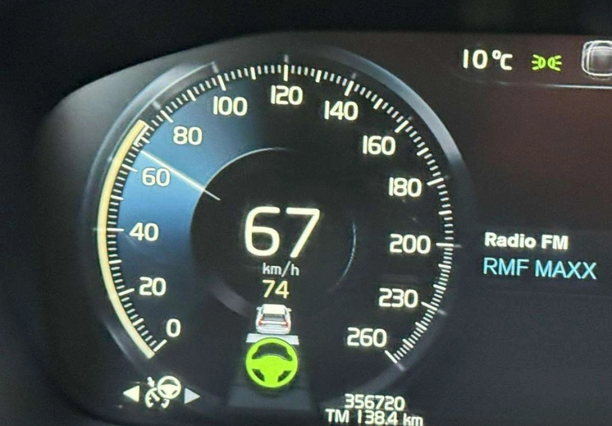 Volvo V90 - Zdjęcie 27