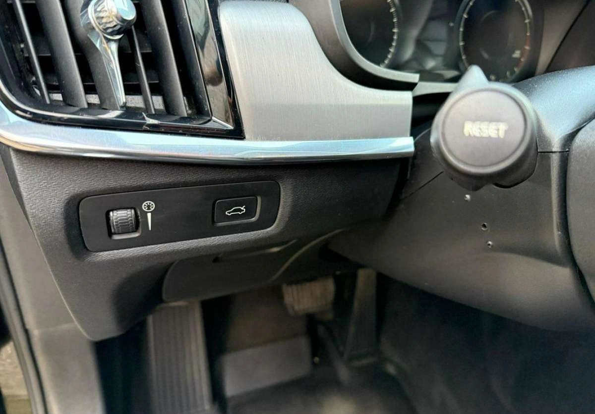 Volvo V90 - Zdjęcie 38