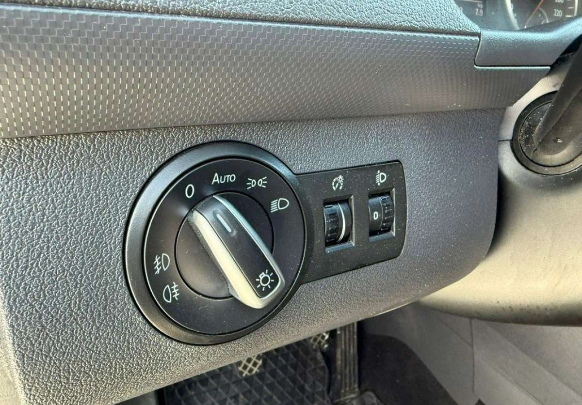 Volkswagen Caddy - Zdjęcie 26