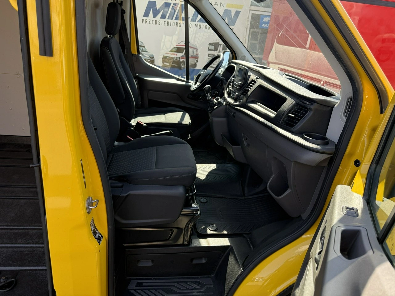 Ford Transit - Zdjęcie 9