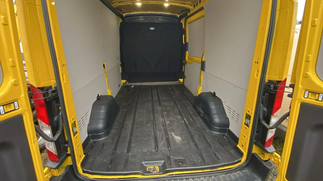 Ford Transit - Zdjęcie 21