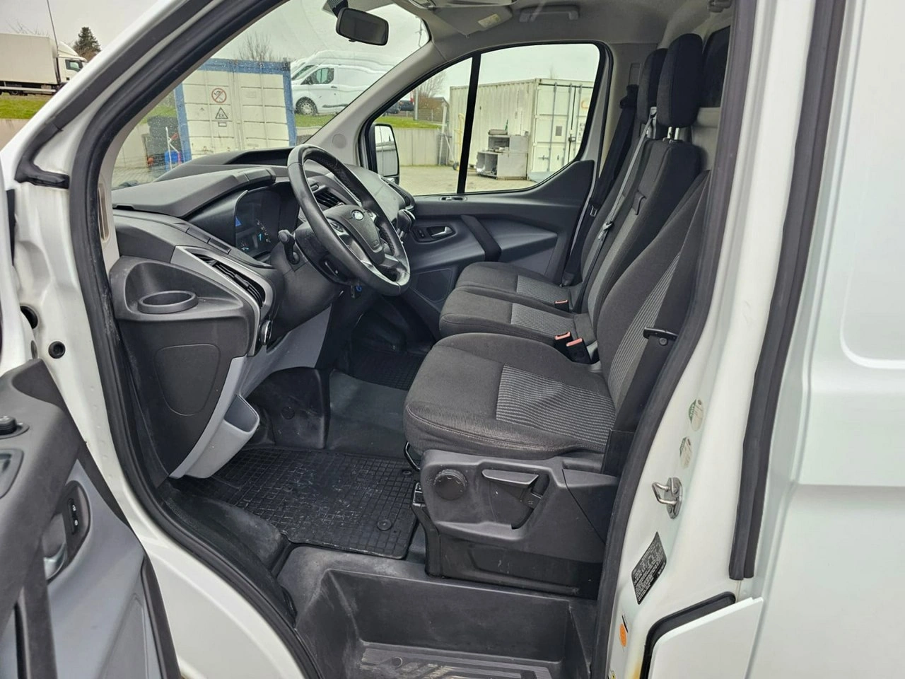 Ford Transit Custom - Zdjęcie 5