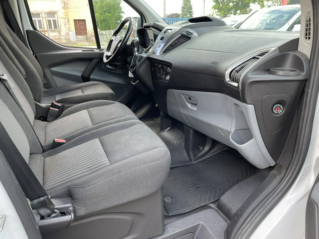 Ford Transit Custom - Zdjęcie 5