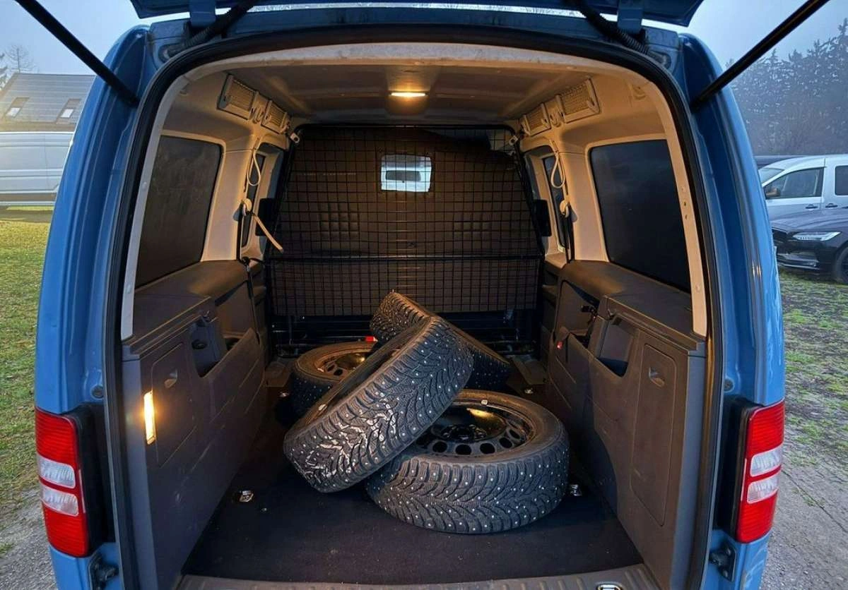 Volkswagen Caddy - Zdjęcie 18