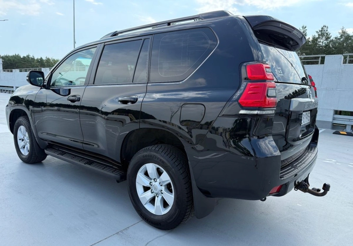 Toyota Land Cruiser - Zdjęcie 5