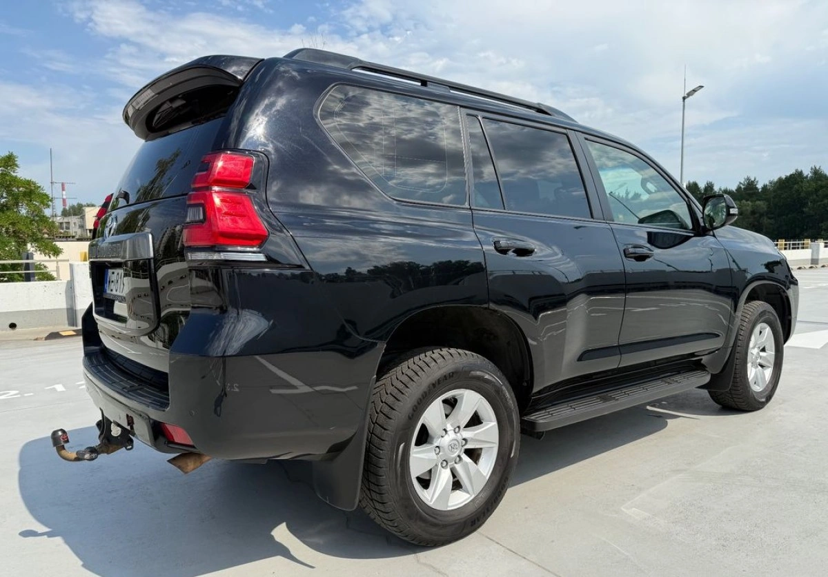 Toyota Land Cruiser - Zdjęcie 7