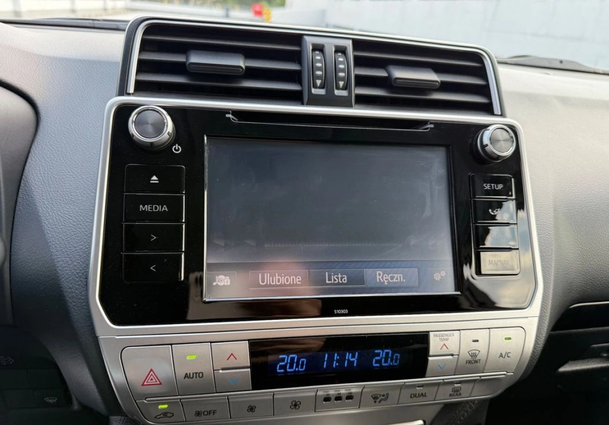 Toyota Land Cruiser - Zdjęcie 16