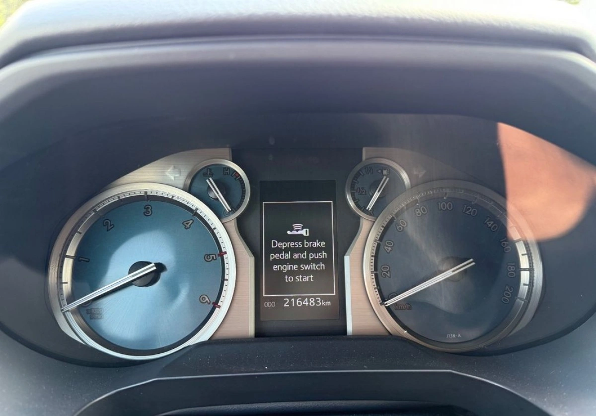 Toyota Land Cruiser - Zdjęcie 21