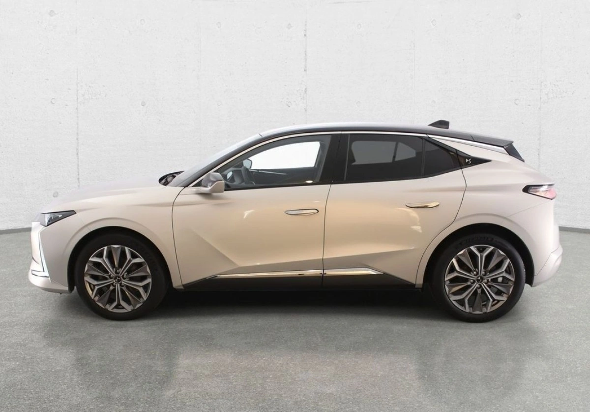 DS Automobiles DS 4 - Zdjęcie 7