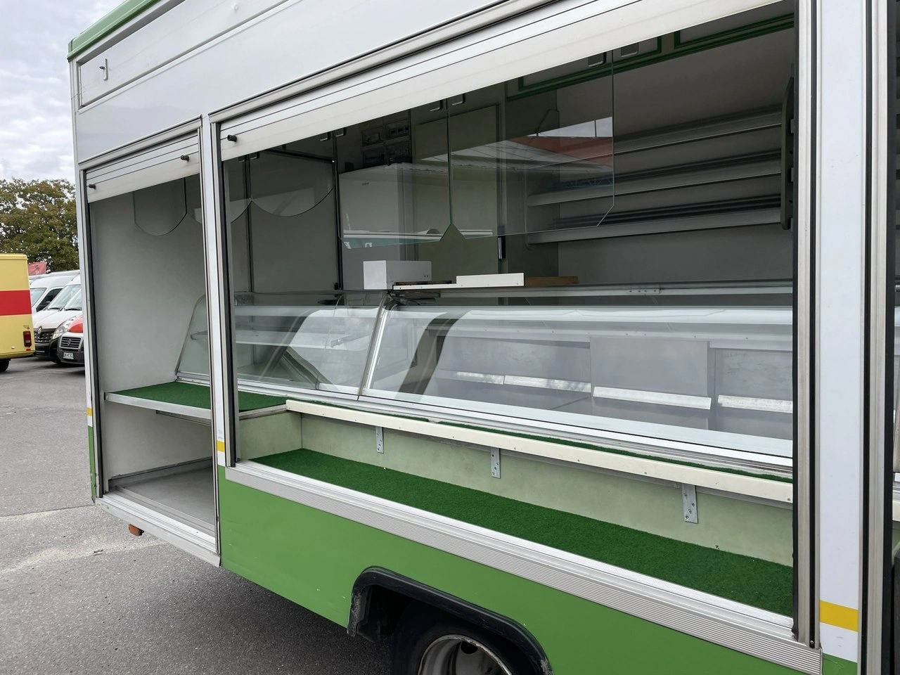 Mercedes inny - Zdjęcie 11