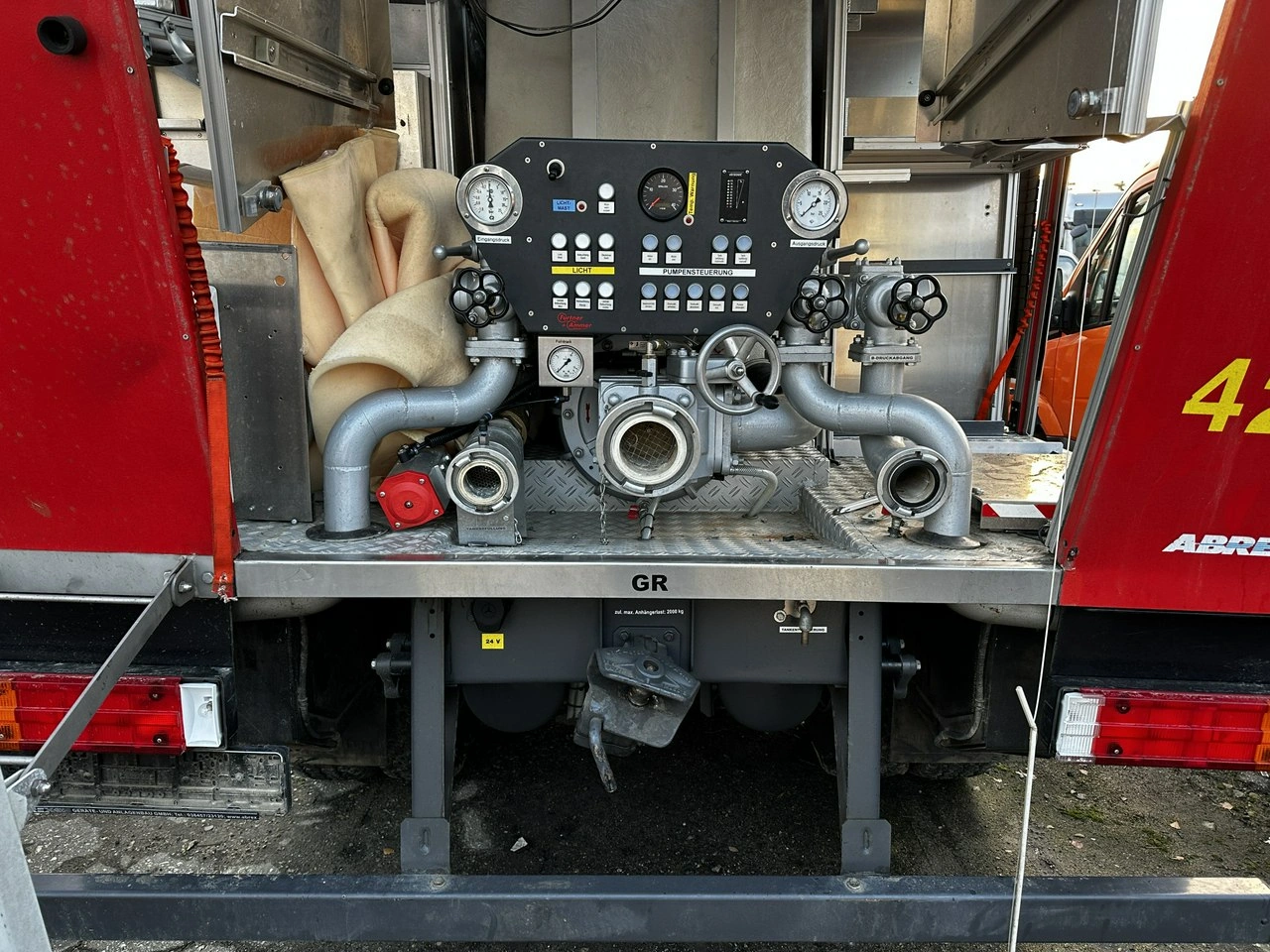 Mercedes inny - Zdjęcie 3