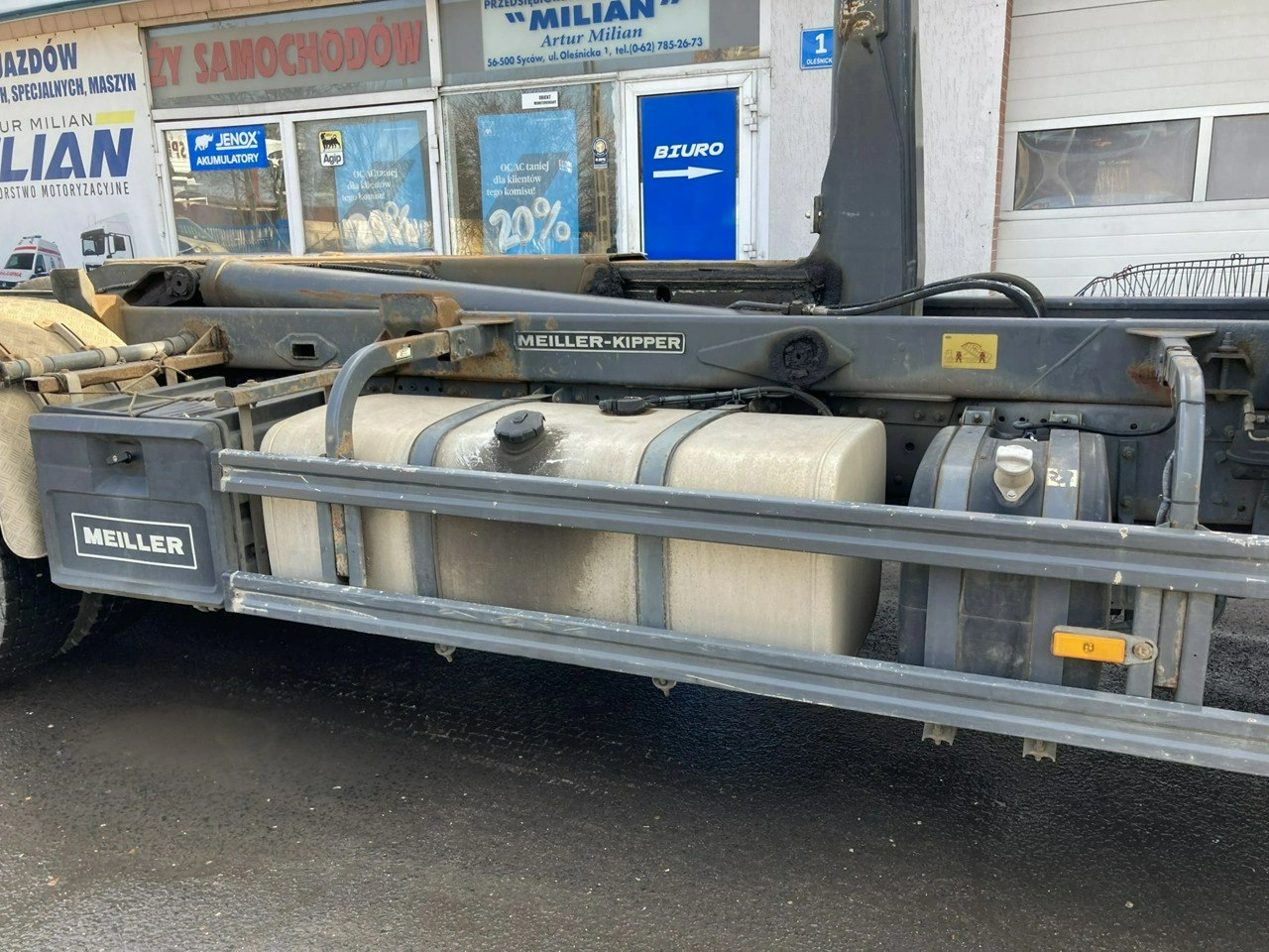 Mercedes inny - Zdjęcie 4