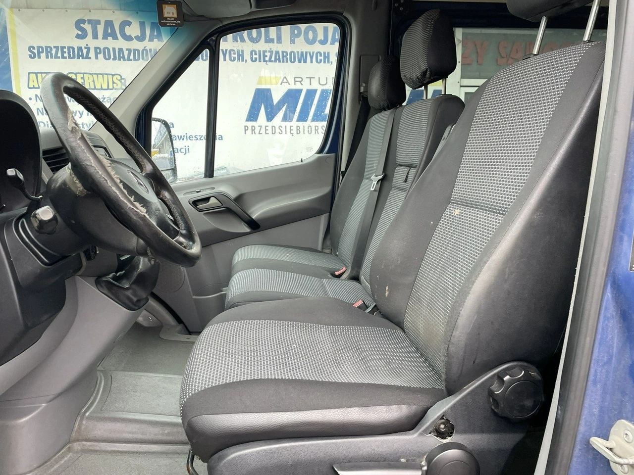 Mercedes Sprinter - Zdjęcie 17