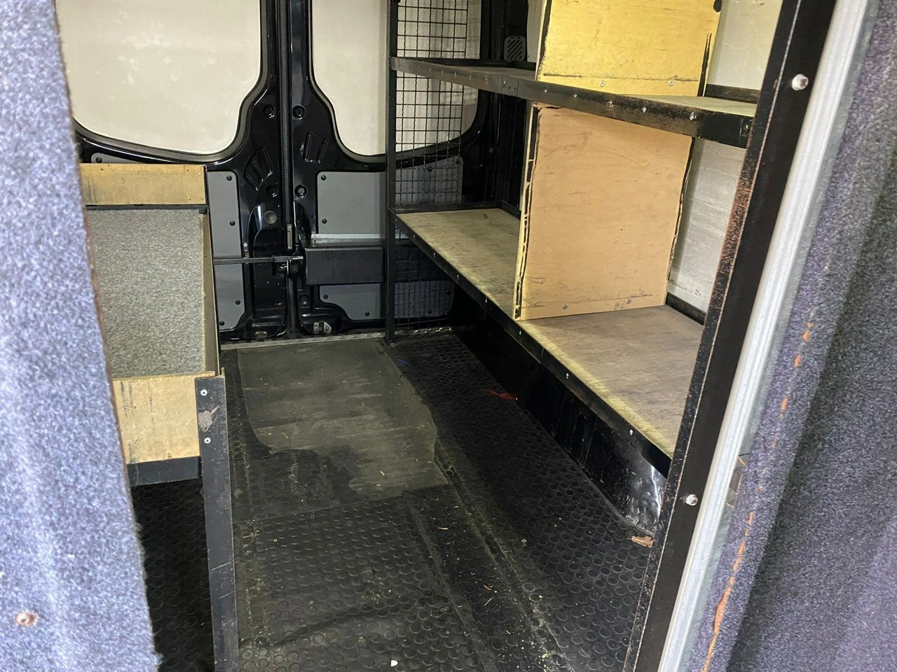 Mercedes Sprinter - Zdjęcie 9