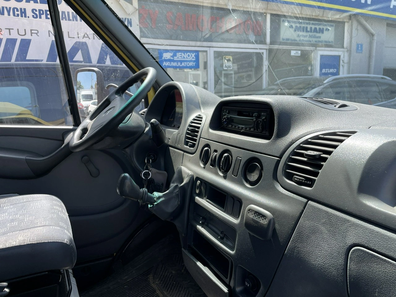 Mercedes Sprinter - Zdjęcie 24
