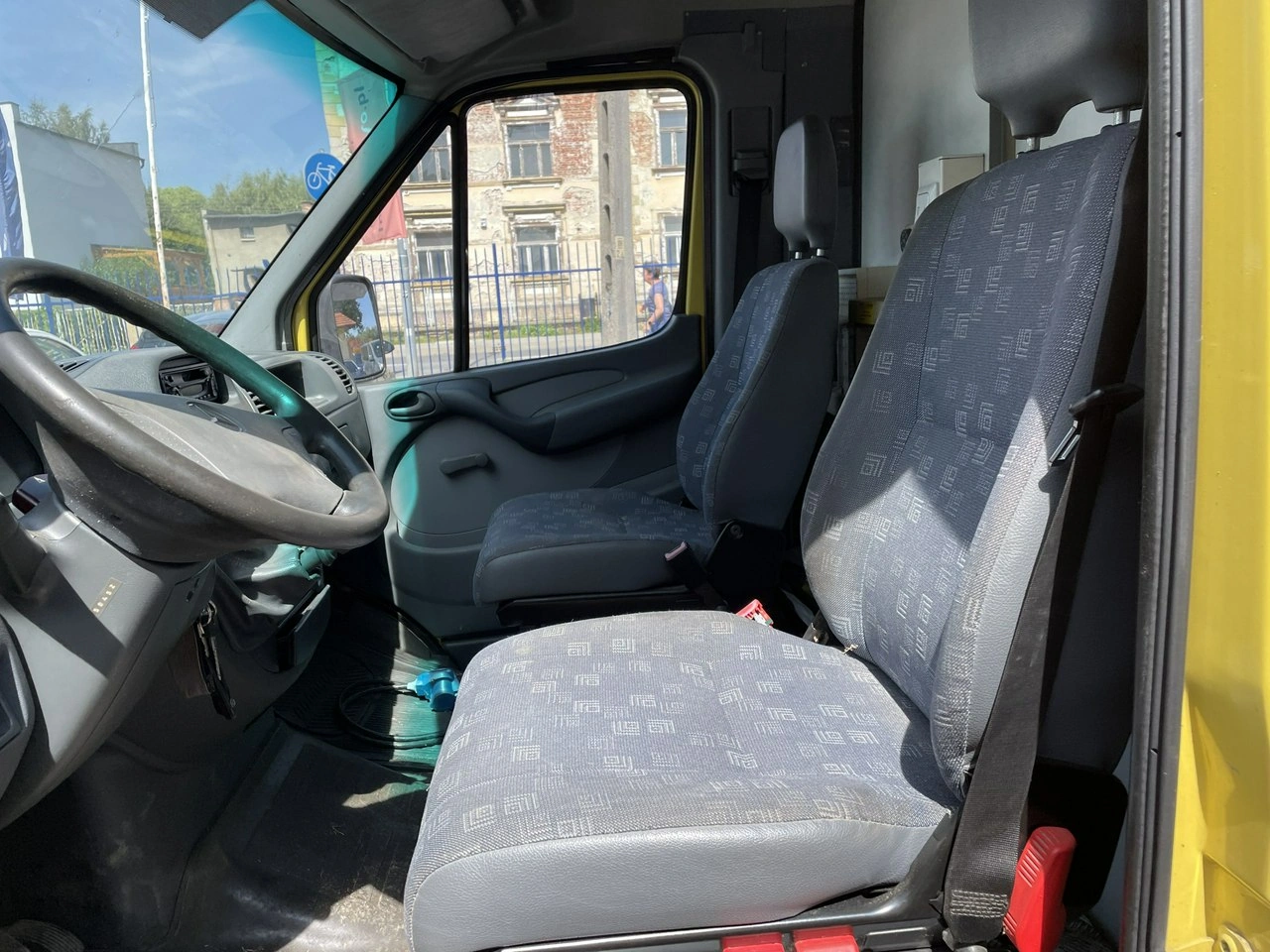 Mercedes Sprinter - Zdjęcie 9