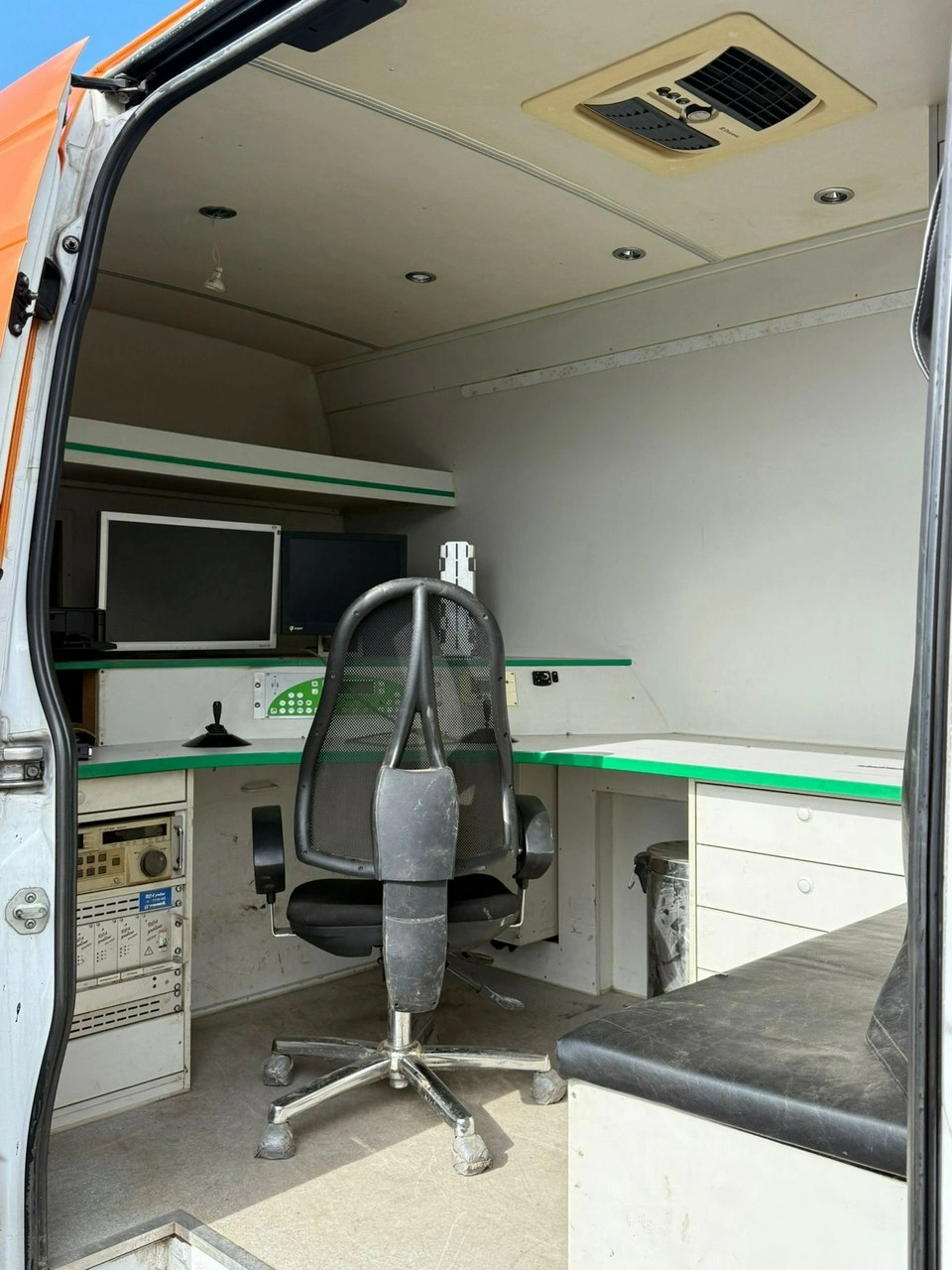 Mercedes Sprinter - Zdjęcie 9