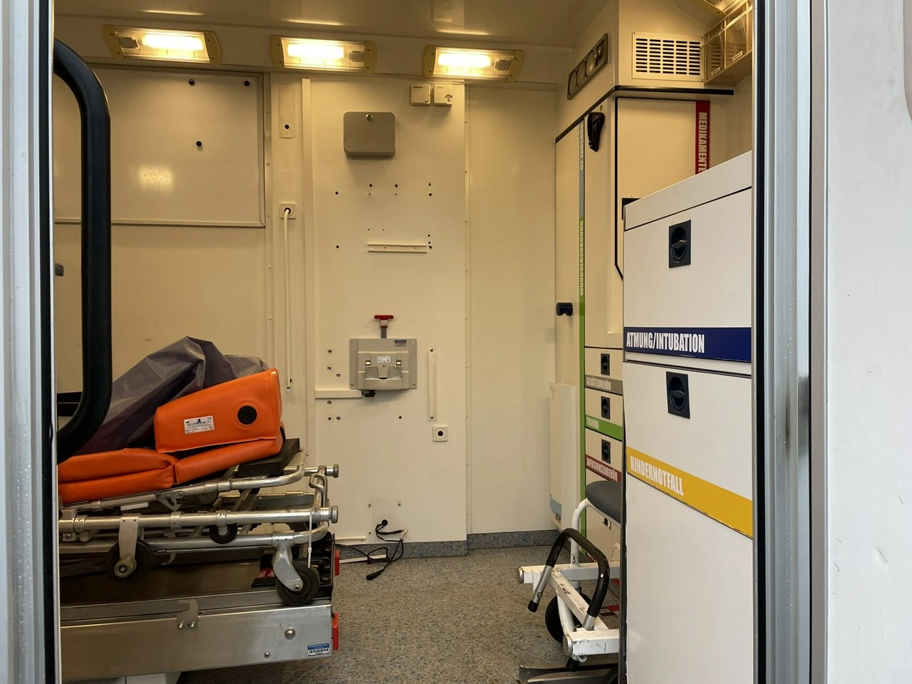 Mercedes Sprinter - Zdjęcie 12