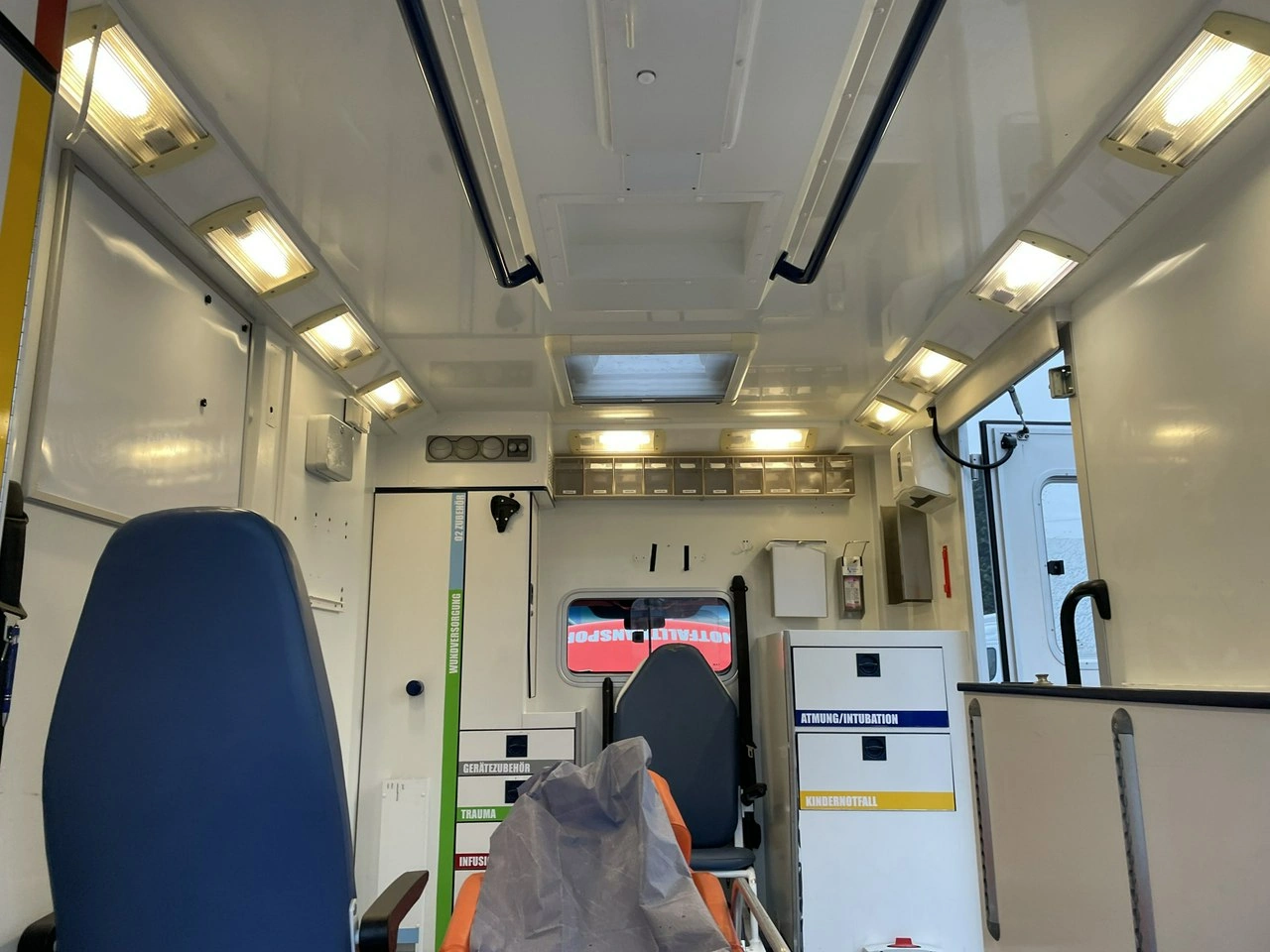 Mercedes Sprinter - Zdjęcie 13