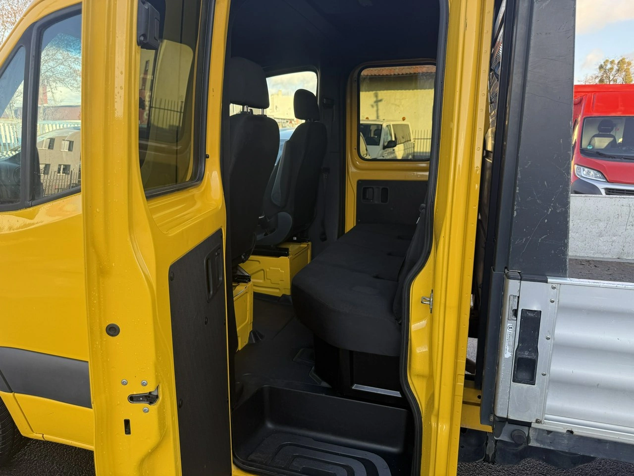 Mercedes Sprinter - Zdjęcie 9