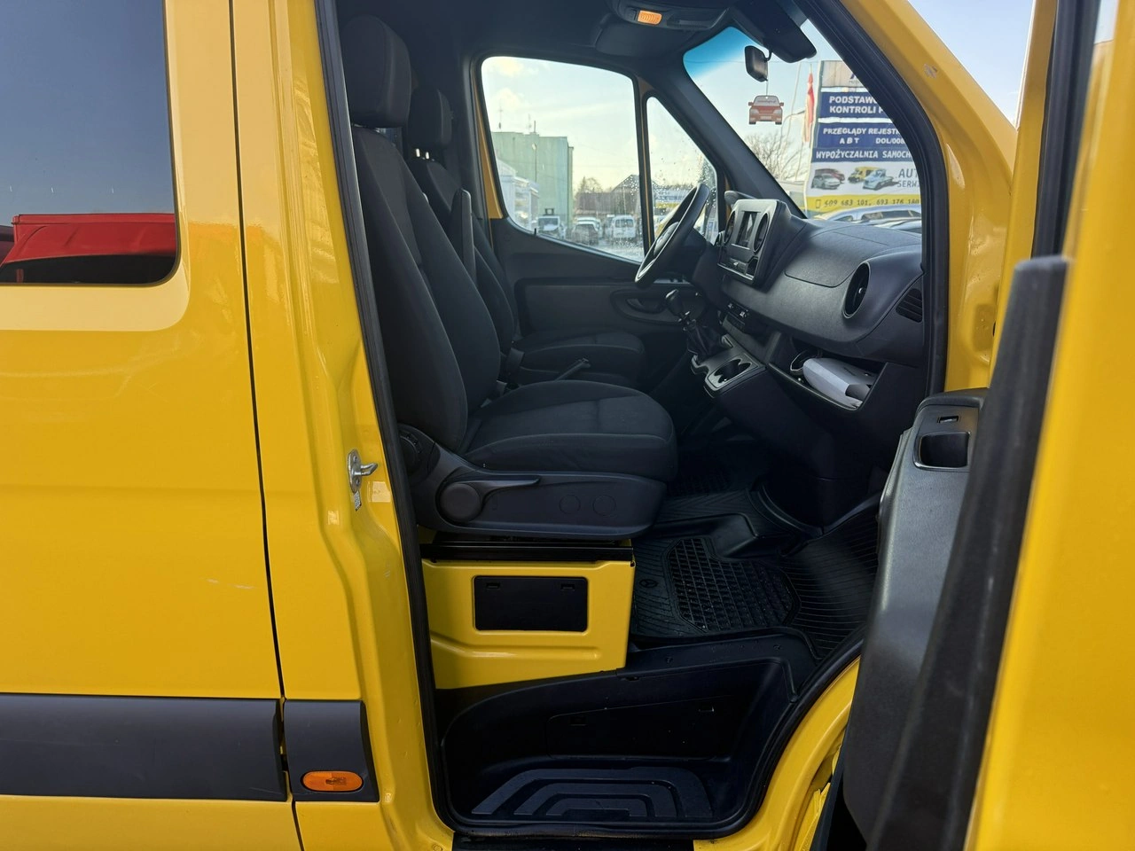 Mercedes Sprinter - Zdjęcie 14