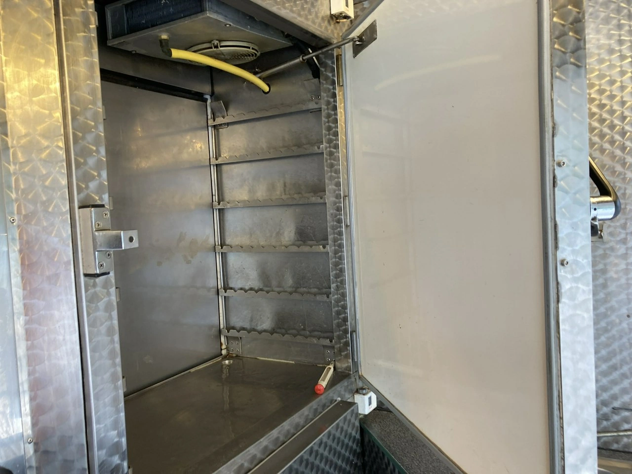Mercedes Sprinter - Zdjęcie 18