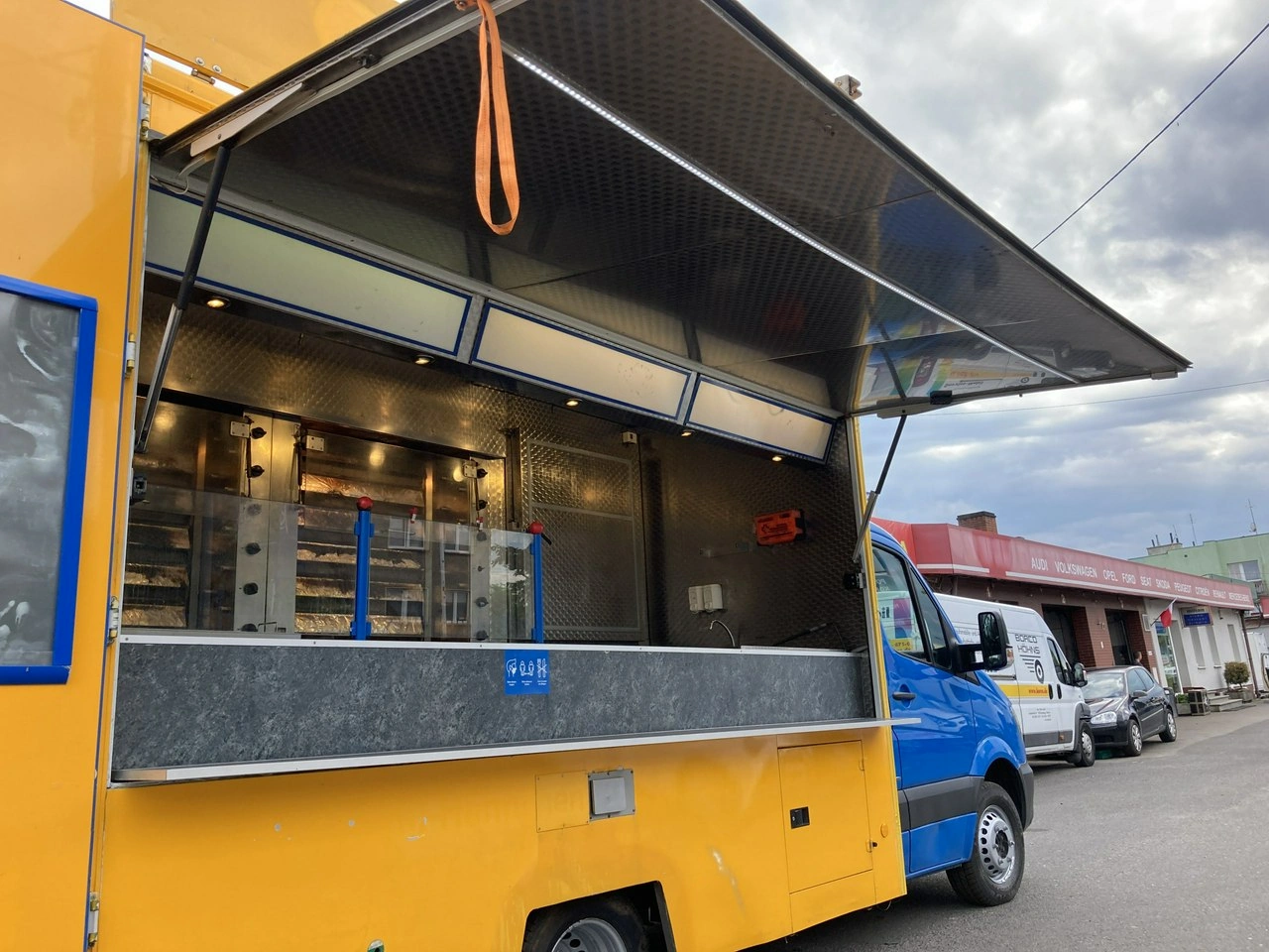 Mercedes Sprinter - Zdjęcie 12