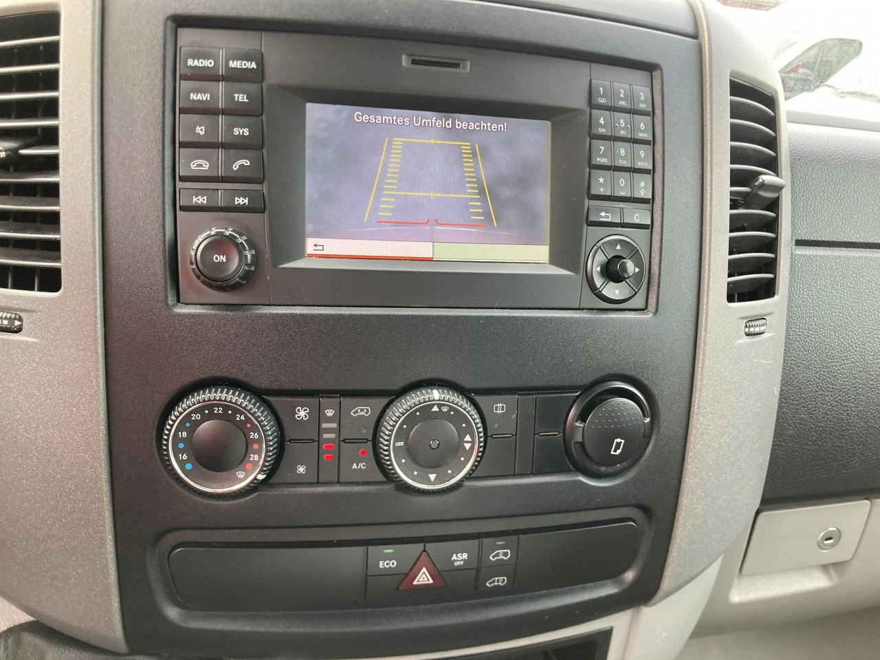 Mercedes Sprinter - Zdjęcie 11