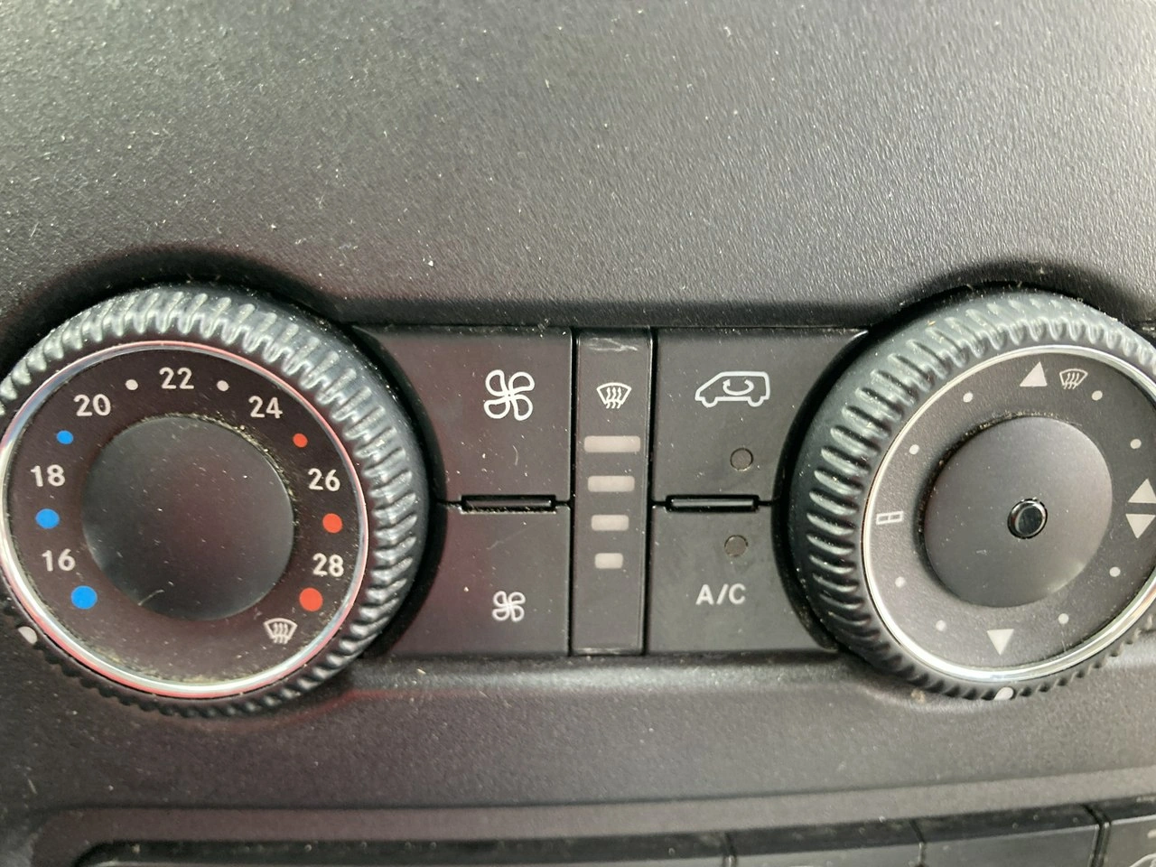 Mercedes Sprinter - Zdjęcie 7