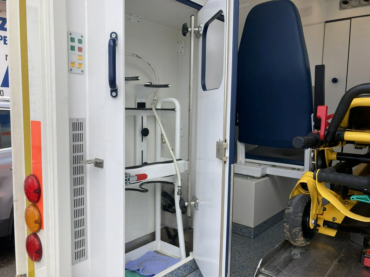 Mercedes Sprinter - Zdjęcie 28