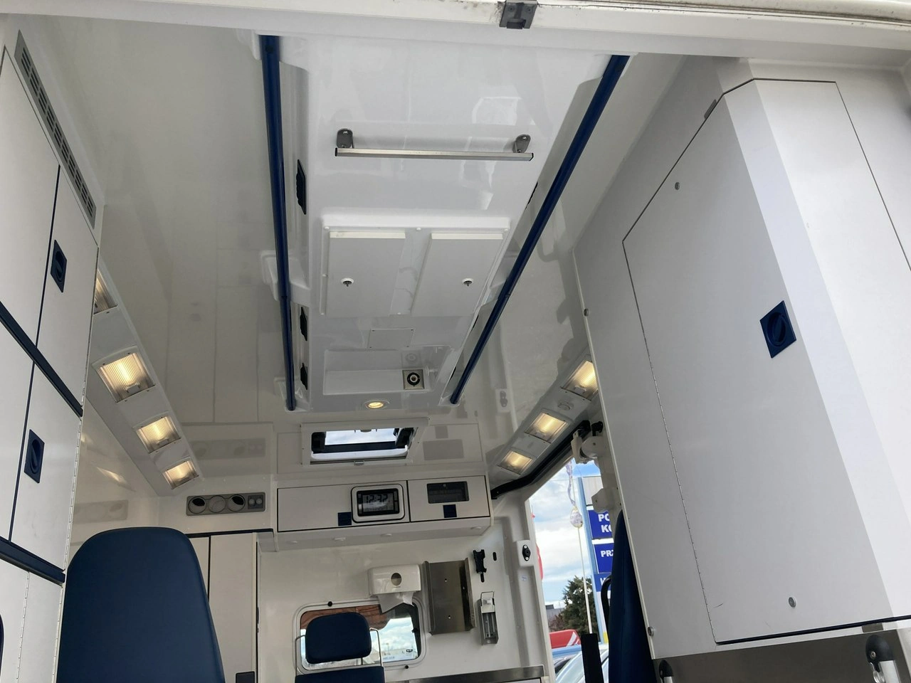 Mercedes Sprinter - Zdjęcie 33