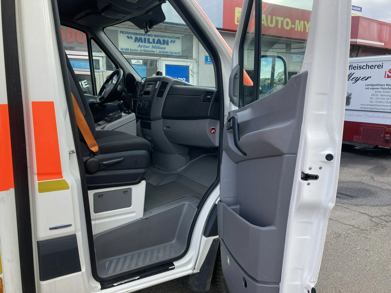 Mercedes Sprinter - Zdjęcie 12