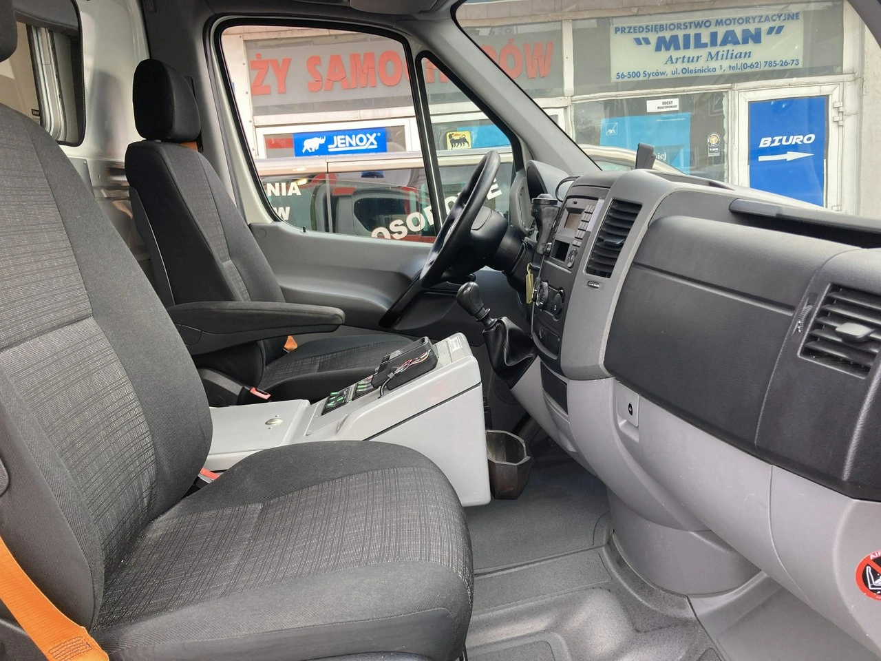 Mercedes Sprinter - Zdjęcie 8