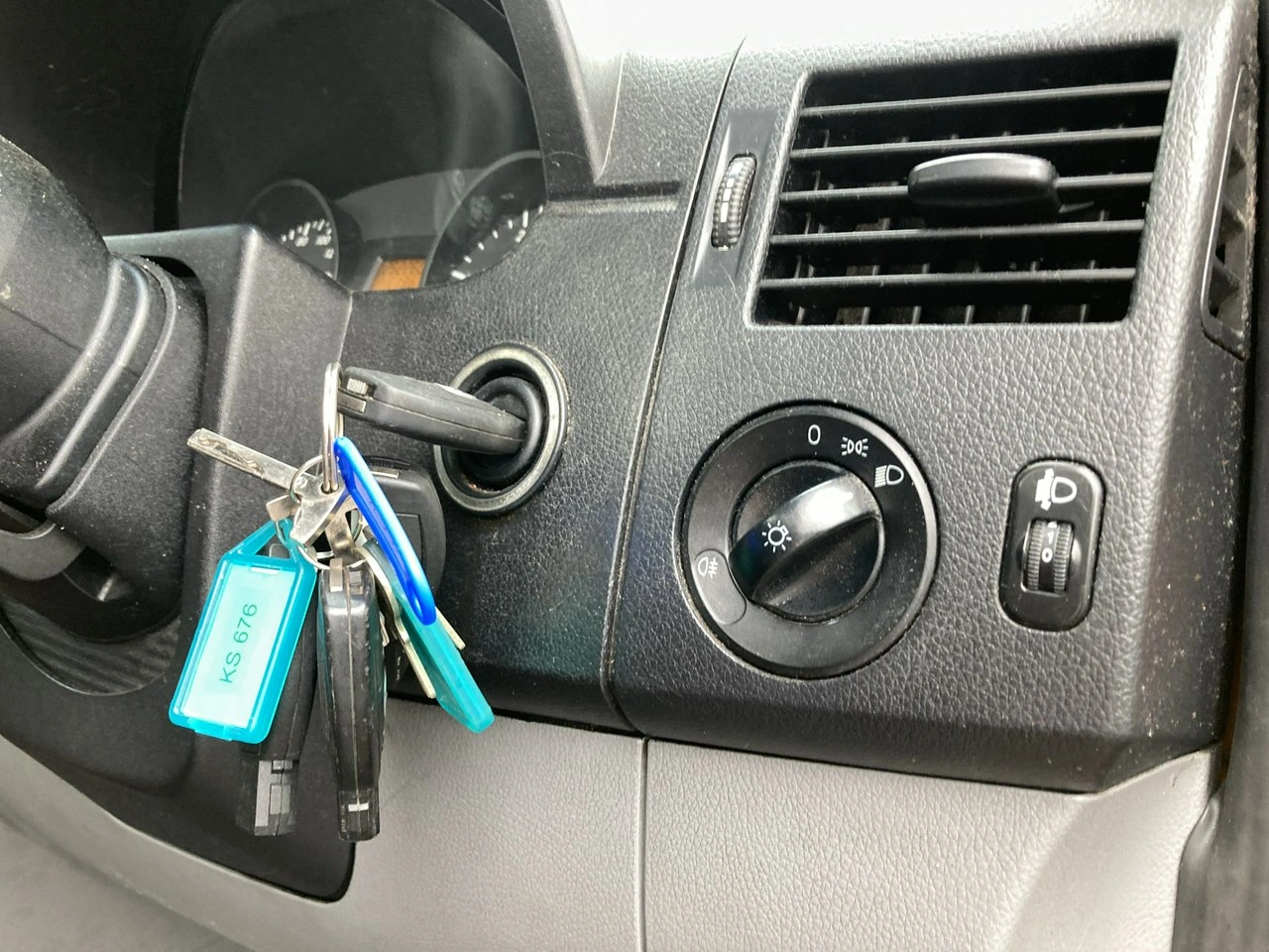 Mercedes Sprinter - Zdjęcie 17