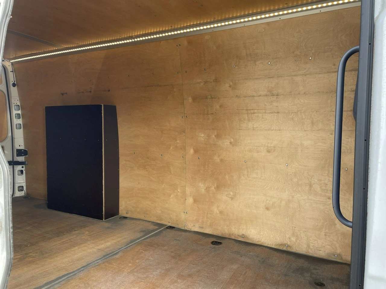 Mercedes Sprinter - Zdjęcie 10