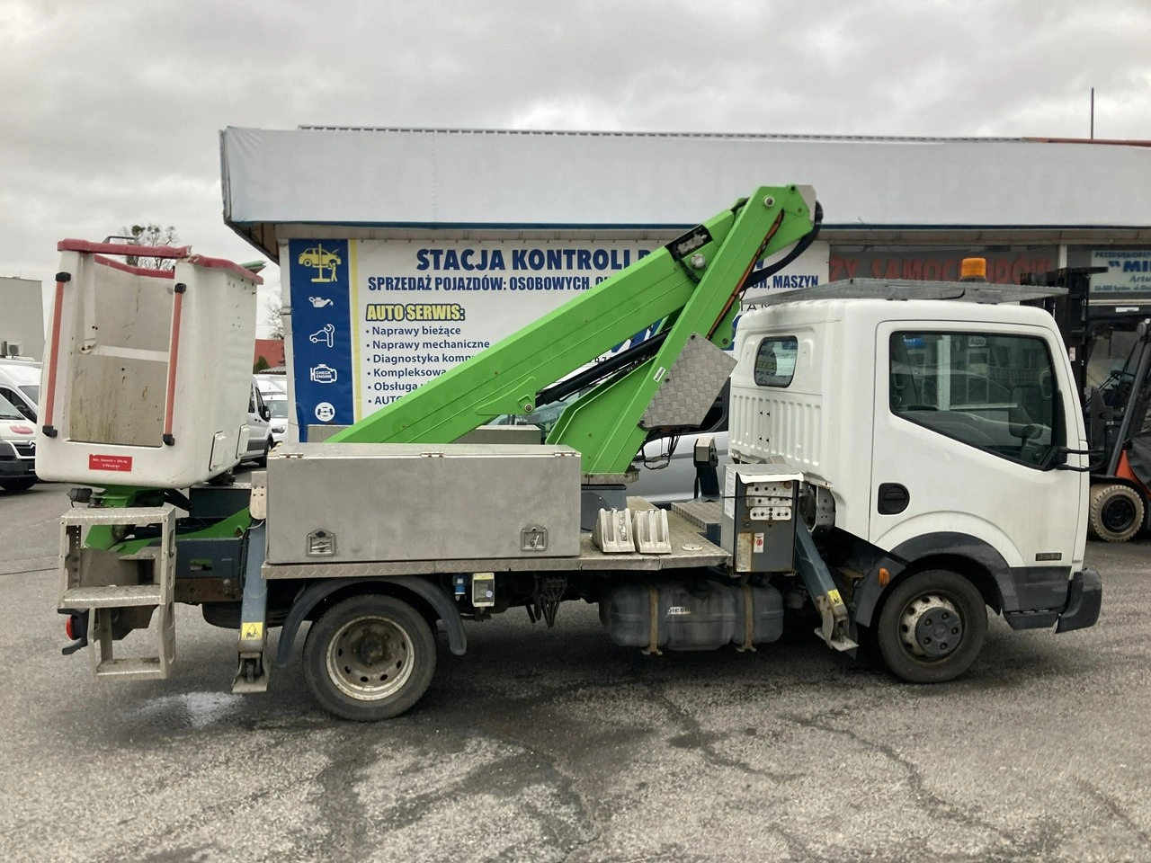 Nissan Cabstar - Zdjęcie 13