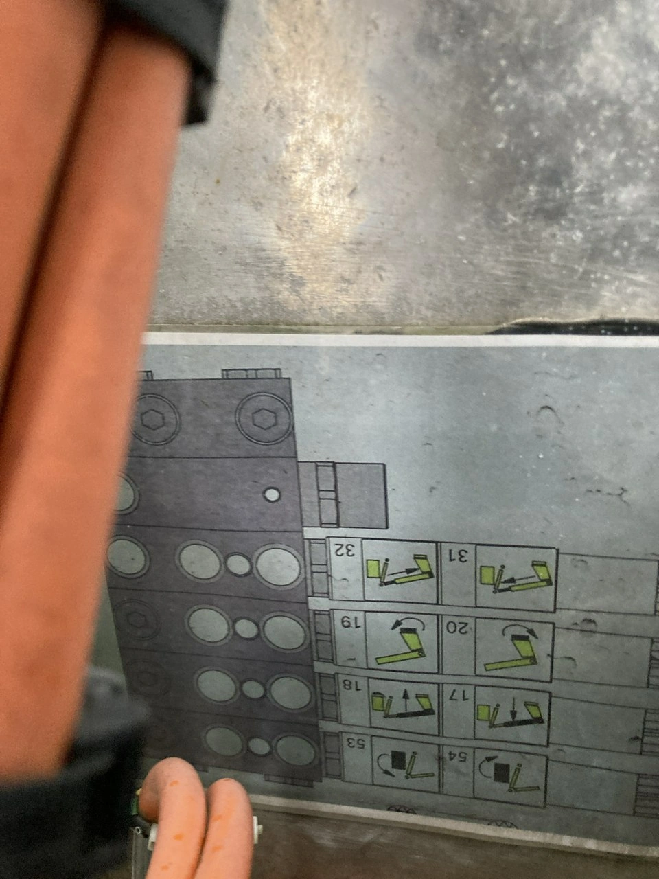 Nissan Cabstar - Zdjęcie 15