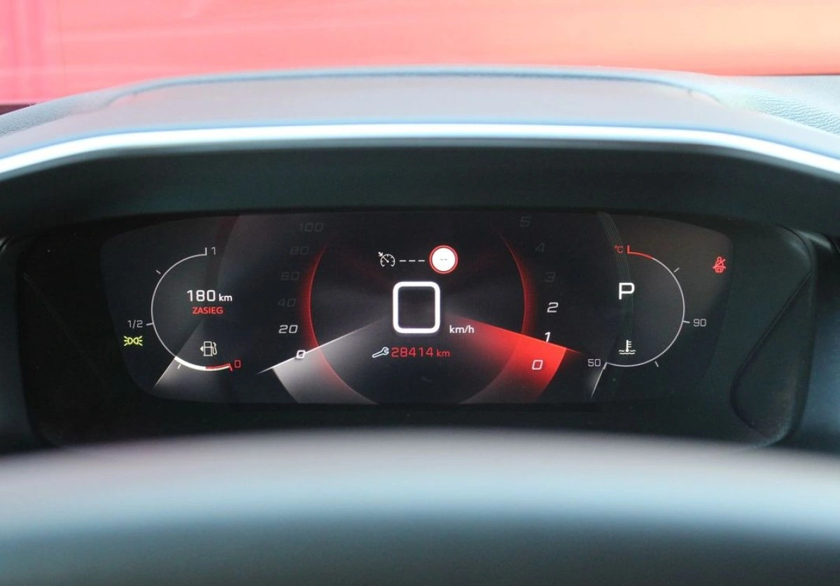 Peugeot 2008 - Zdjęcie 9