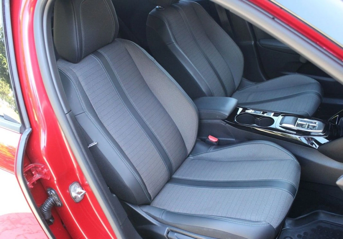 Peugeot 2008 - Zdjęcie 11