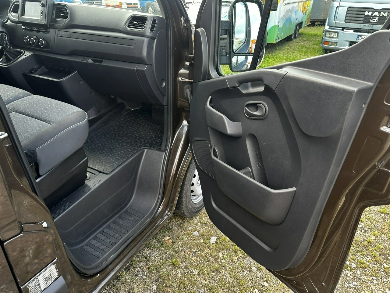 Opel Movano - Zdjęcie 9