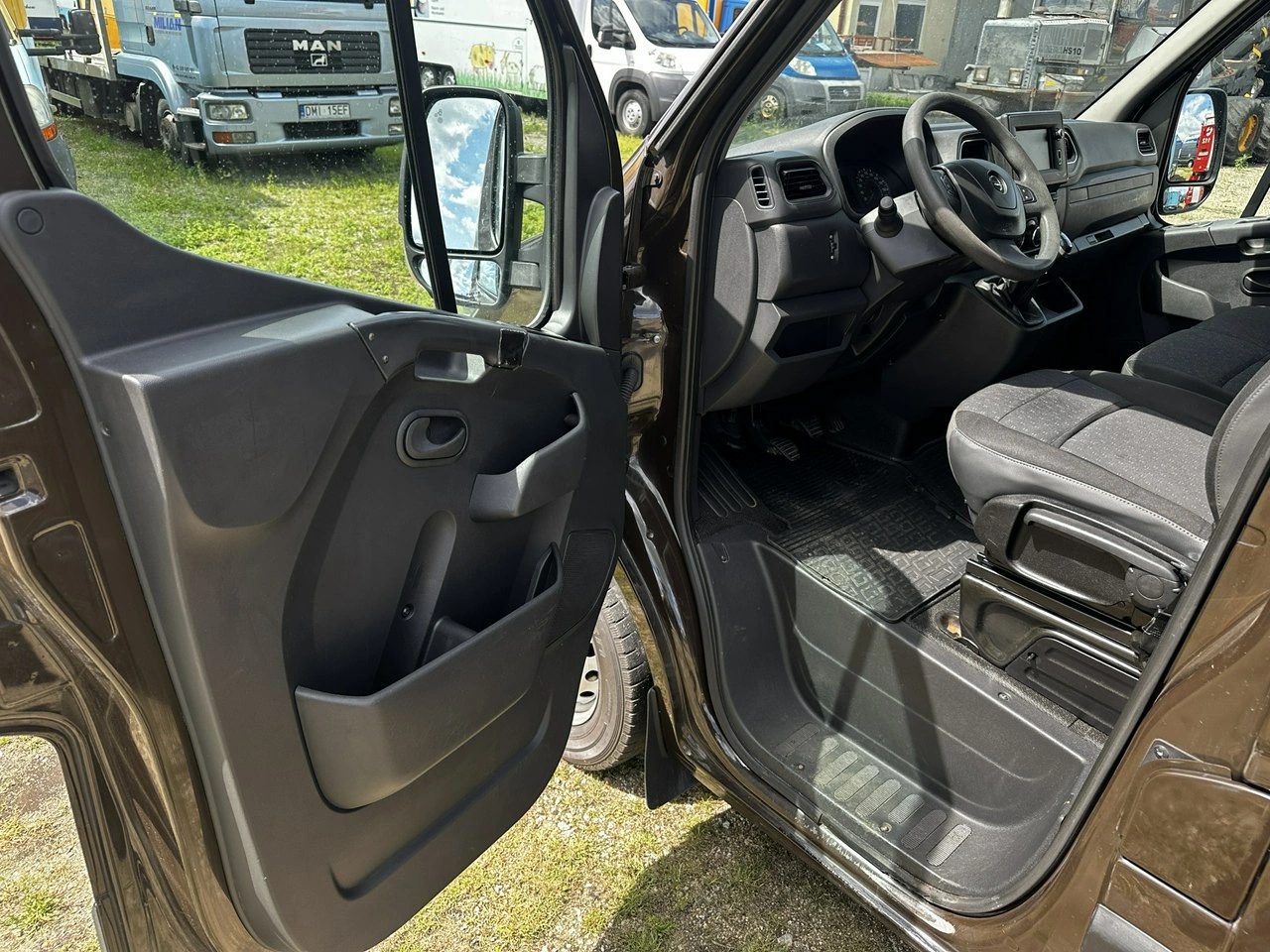 Opel Movano - Zdjęcie 8