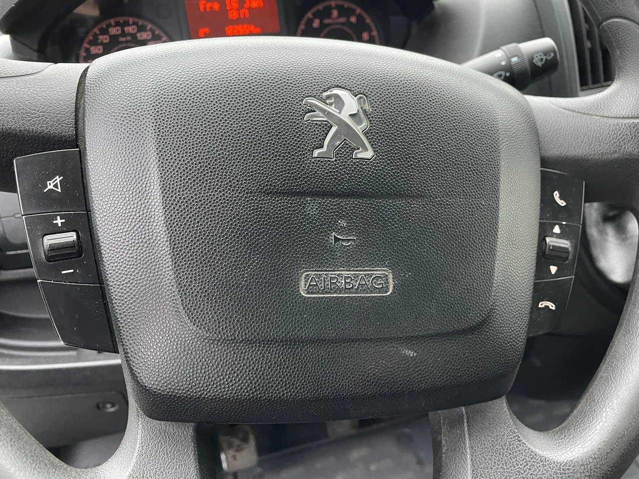 Peugeot Boxer - Zdjęcie 8