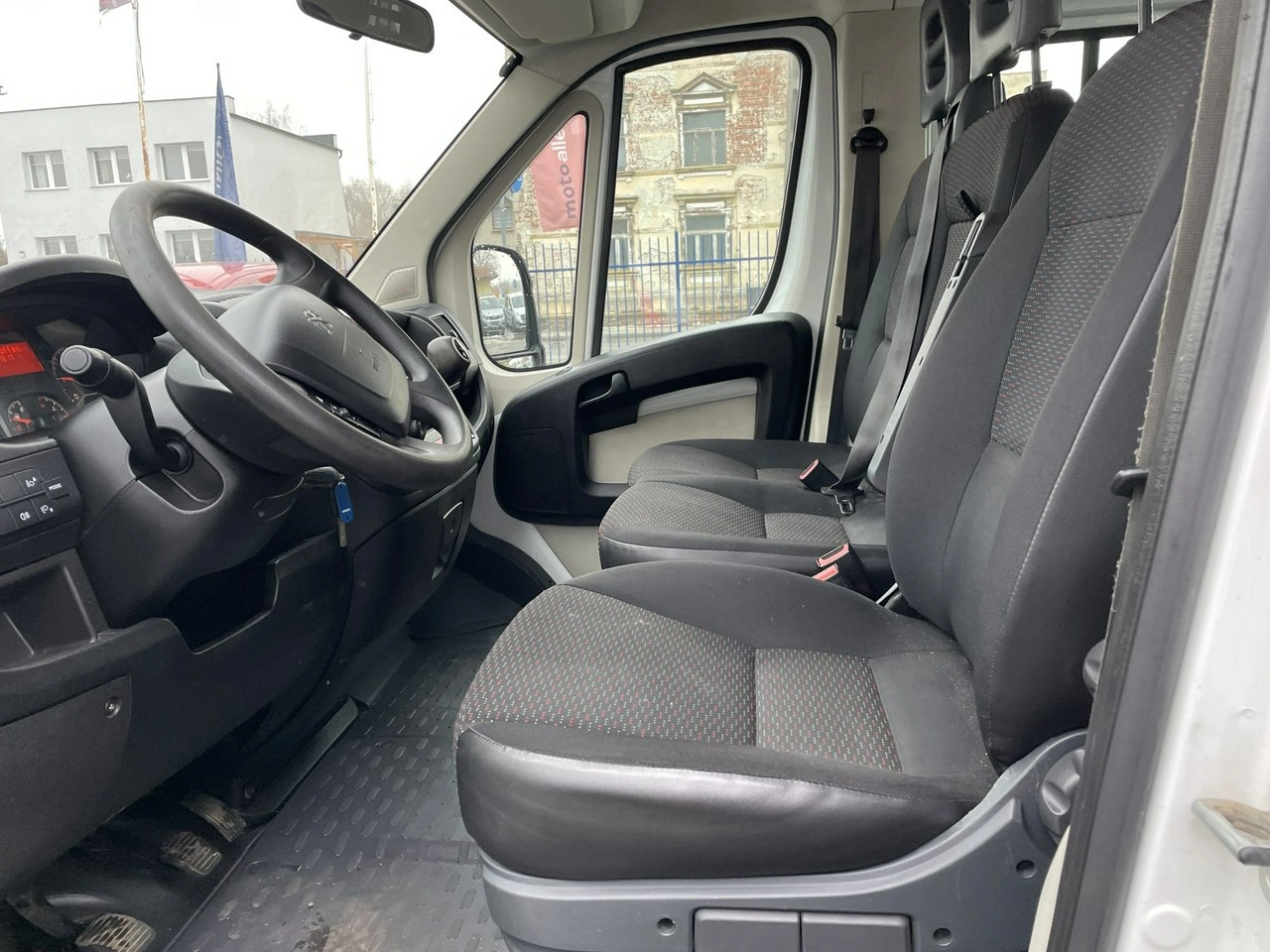 Peugeot Boxer - Zdjęcie 4