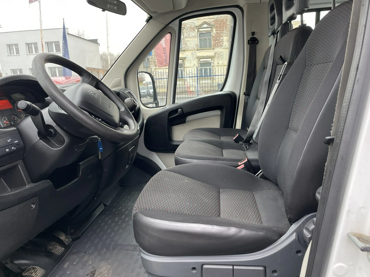 Peugeot Boxer - Zdjęcie 4