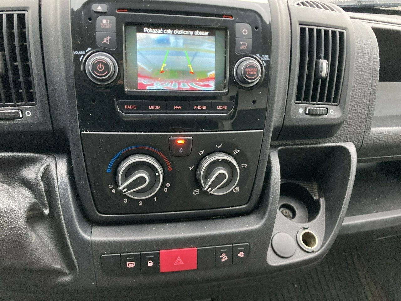 Peugeot Boxer - Zdjęcie 14